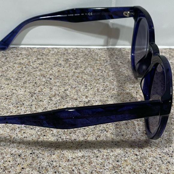 Kate Spade Alexus Sunglasses - Picture 5 of 5